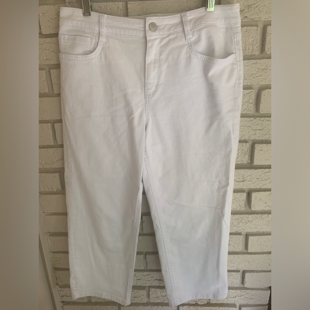 Jones New York Jeans Soho Capri Crop White Size 8